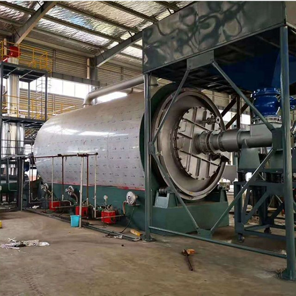 Semi-continuous tire powder pyrolysis equipment